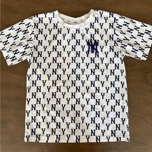 MLB New York Yankees kid’s graphic tee
